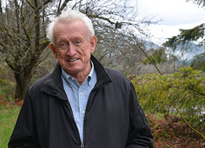 Photo of a man smiling. Link to Life Stage Gift Planner Over Age 70 Situations. Photo of a man smiling. Link to Life Stage Gift Planner Over Age 70 Situations.